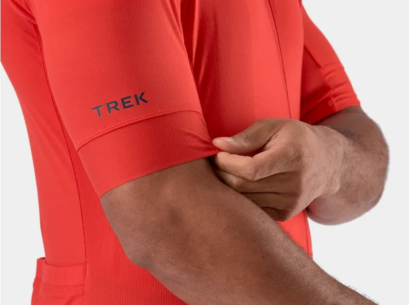 Trek Circuit Short Sleeve Jersey in Red-3
